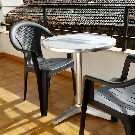 2 Apartamento, Bano Privado Y Cocina Office A Compartir * Nocedo do Val